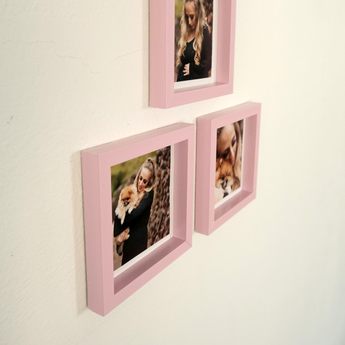 Pembe 12x12 Fotoğraflı Pola Yapışan Çerçeve